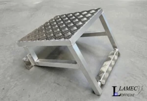 Scala in alluminio per salita navicella piattaforma aerea - LAMEC Officine