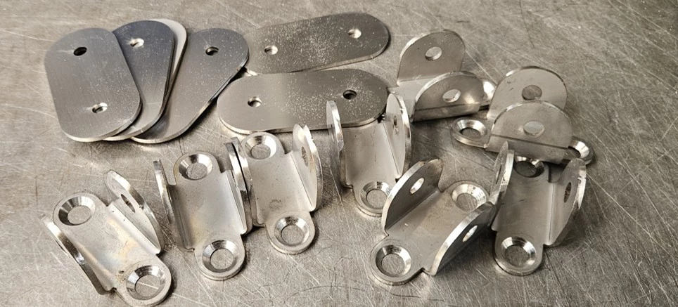 Lamiere in acciaio inox tagliate con Laser in fibra presso Lamec Officine Sogliano (FC)